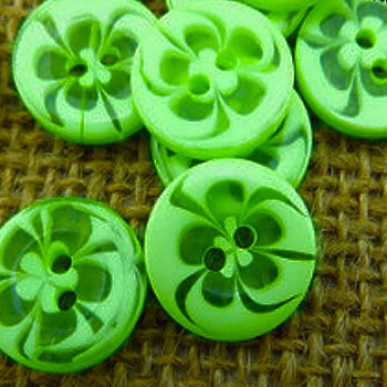 Пуговица Прозрачный цветок зеленый