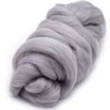 Гребенная лента (топс) 106 жемчужный 50 гр